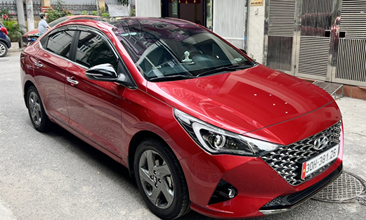Xe 4 chỗ Hyundai Accent